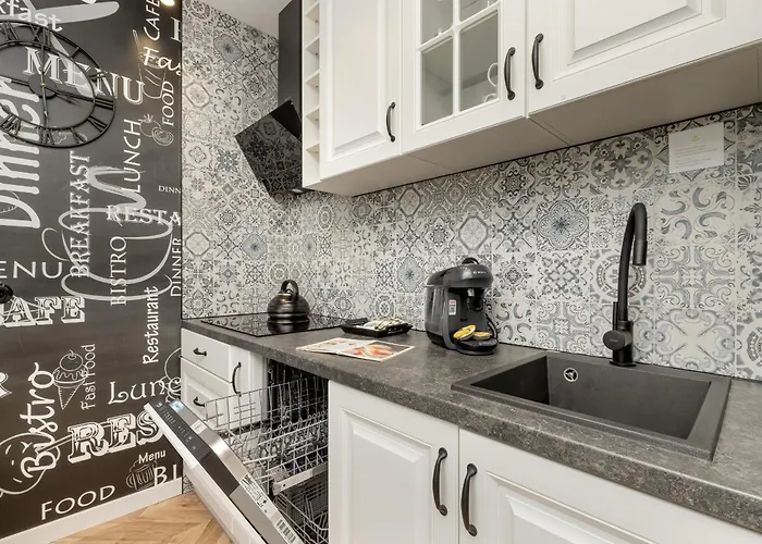 Apartman Przytulny Z Balkonem Bajki 5 By Rent Like *