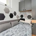 Przytulny Z Balkonem Bajki 5 By Renters Apartment *