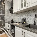 Apartment Przytulny Z Balkonem Bajki 5 By Renters *